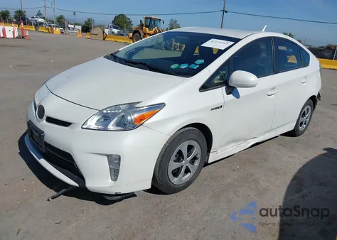 2015 Toyota Prius Two from USA, damaged, VIN JTDKN3DU9F0453194